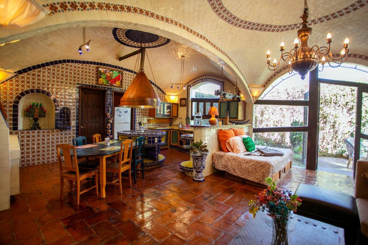 Majikal B&B - Santa Clara Cholula Exterior photo